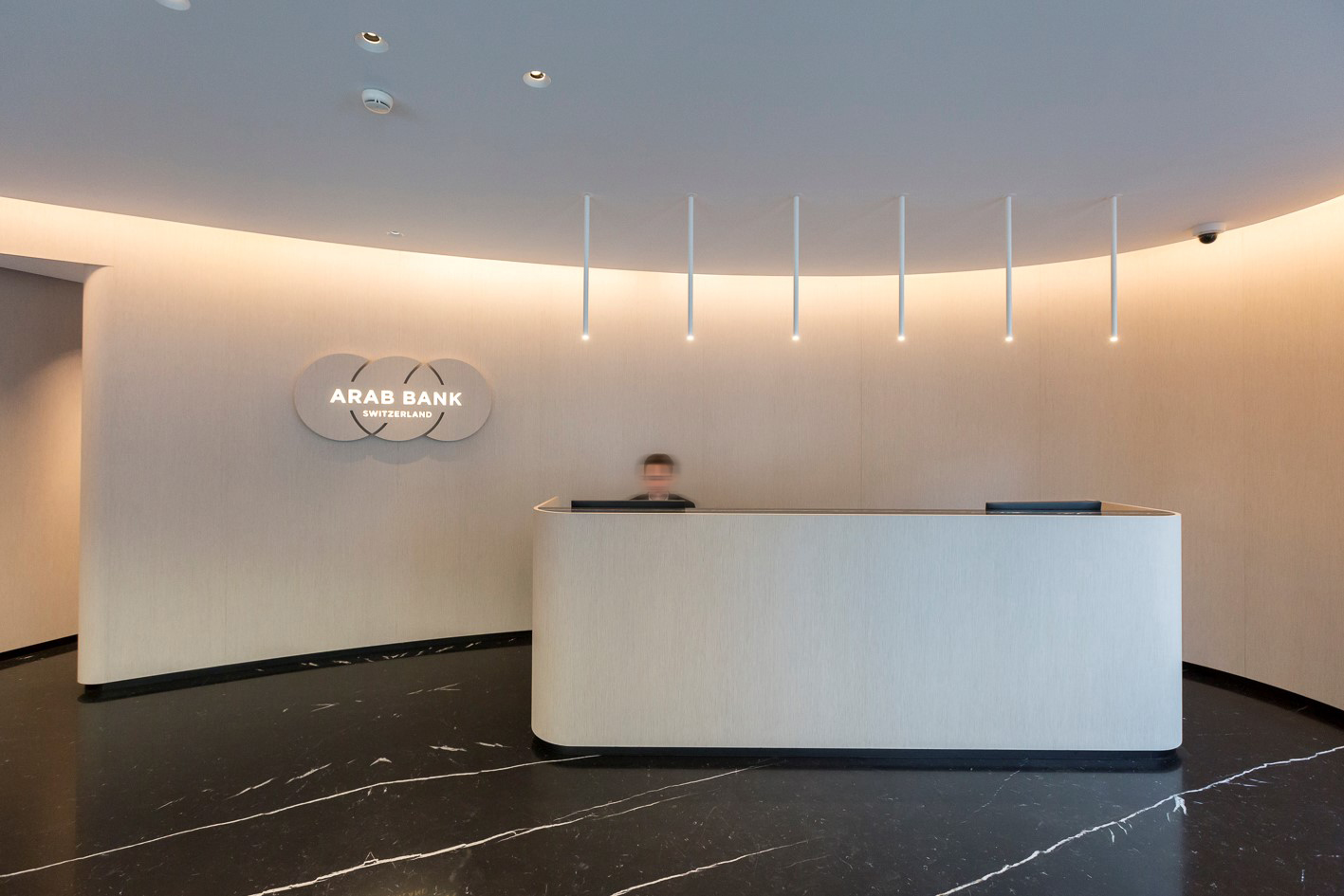Banque privée — réception et espaces clientèle à Genève