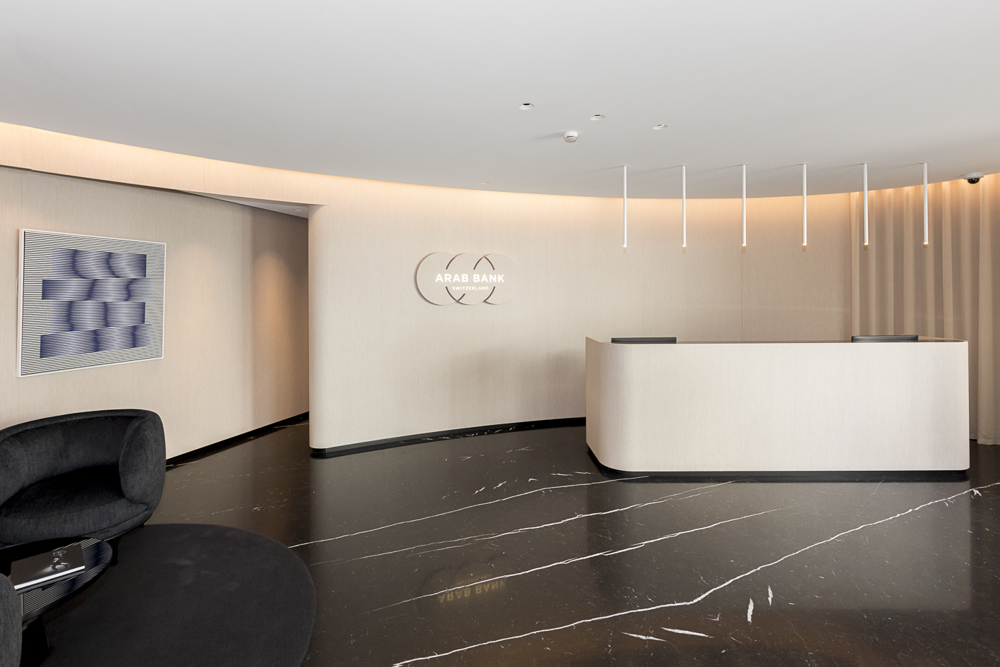 Banque privée — vue du hall et de la réception