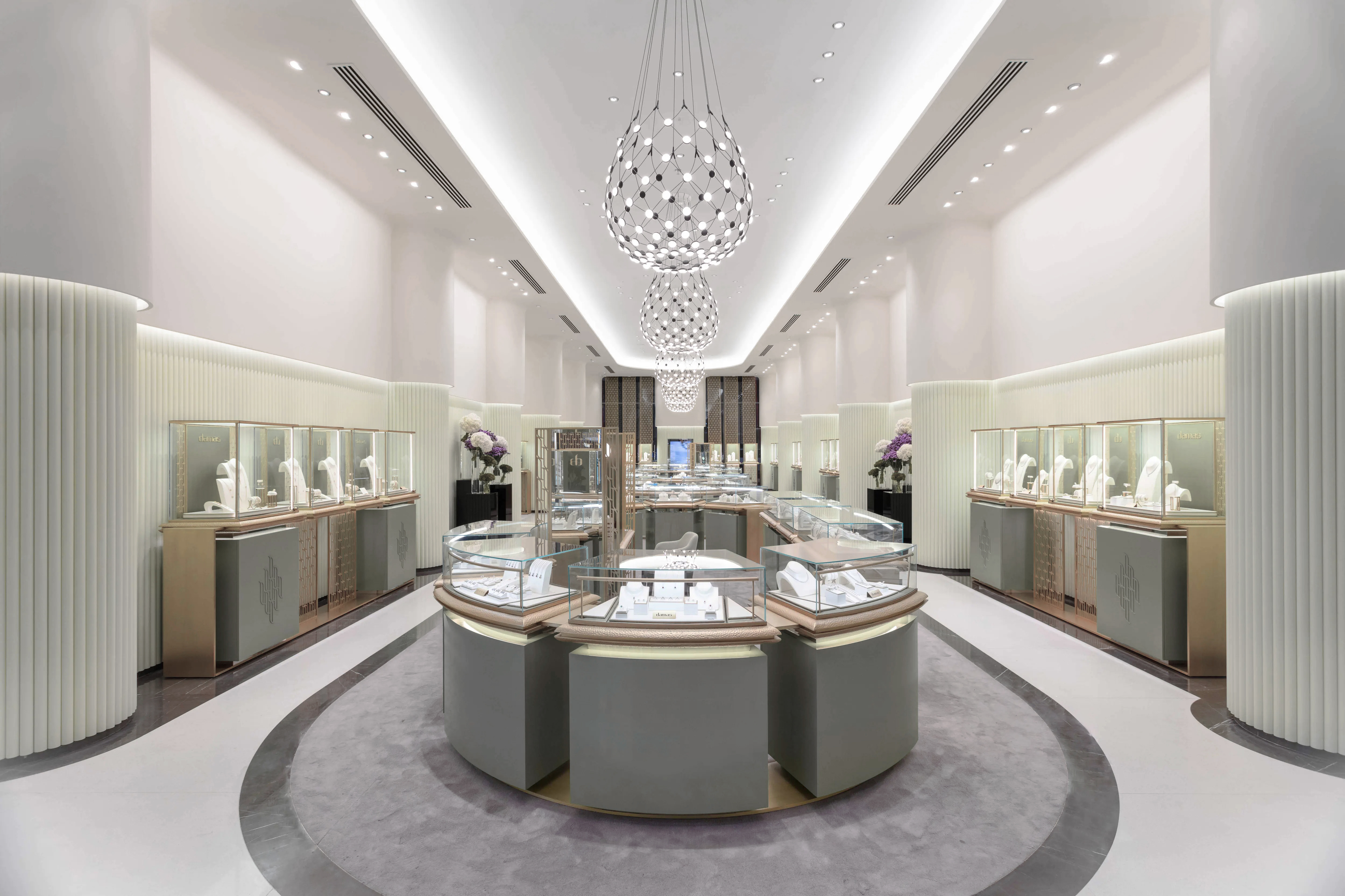 Joaillerie — nouvelle identité retail et flagship store à Dubaï