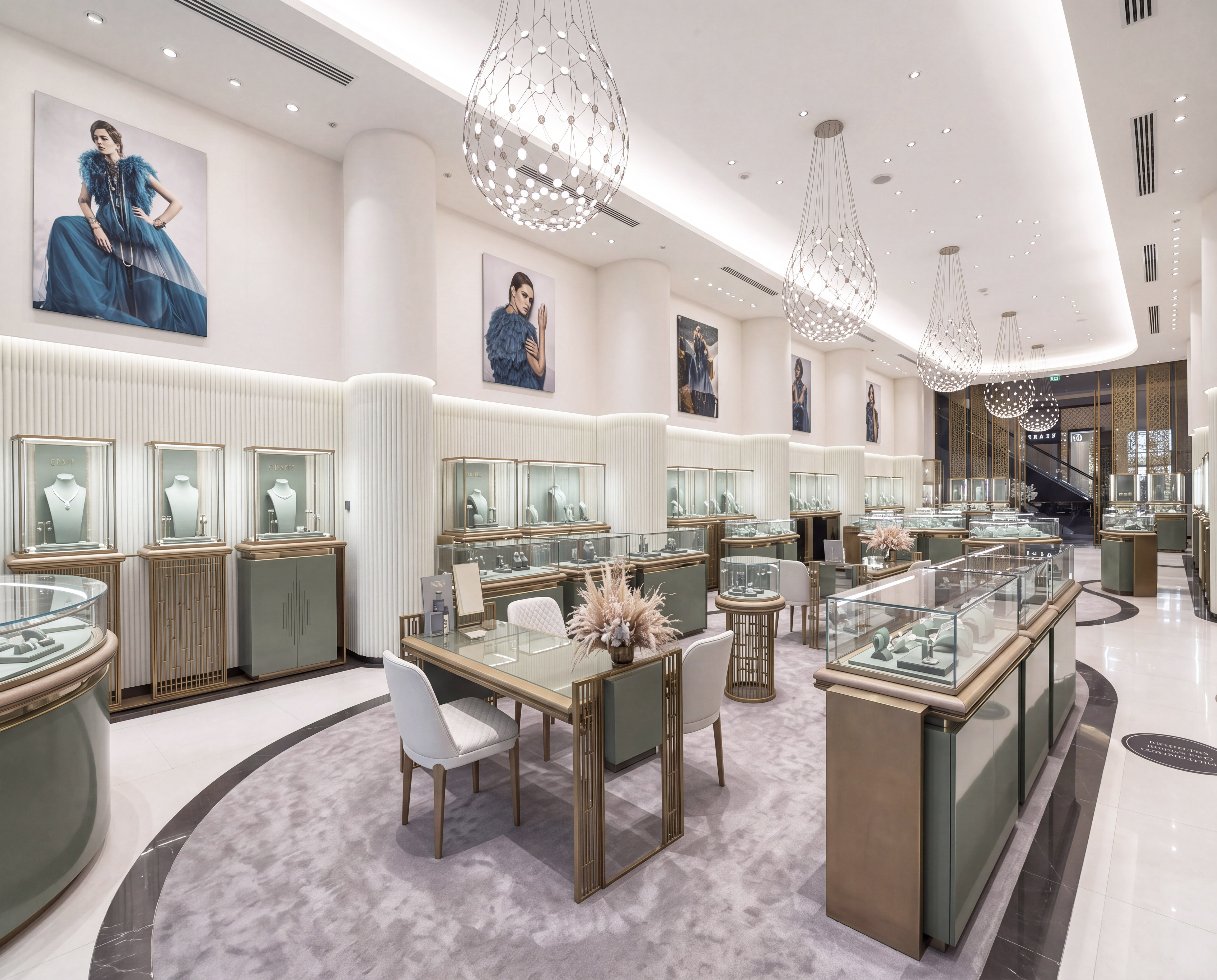 Damas — espace central et mobilier de vente