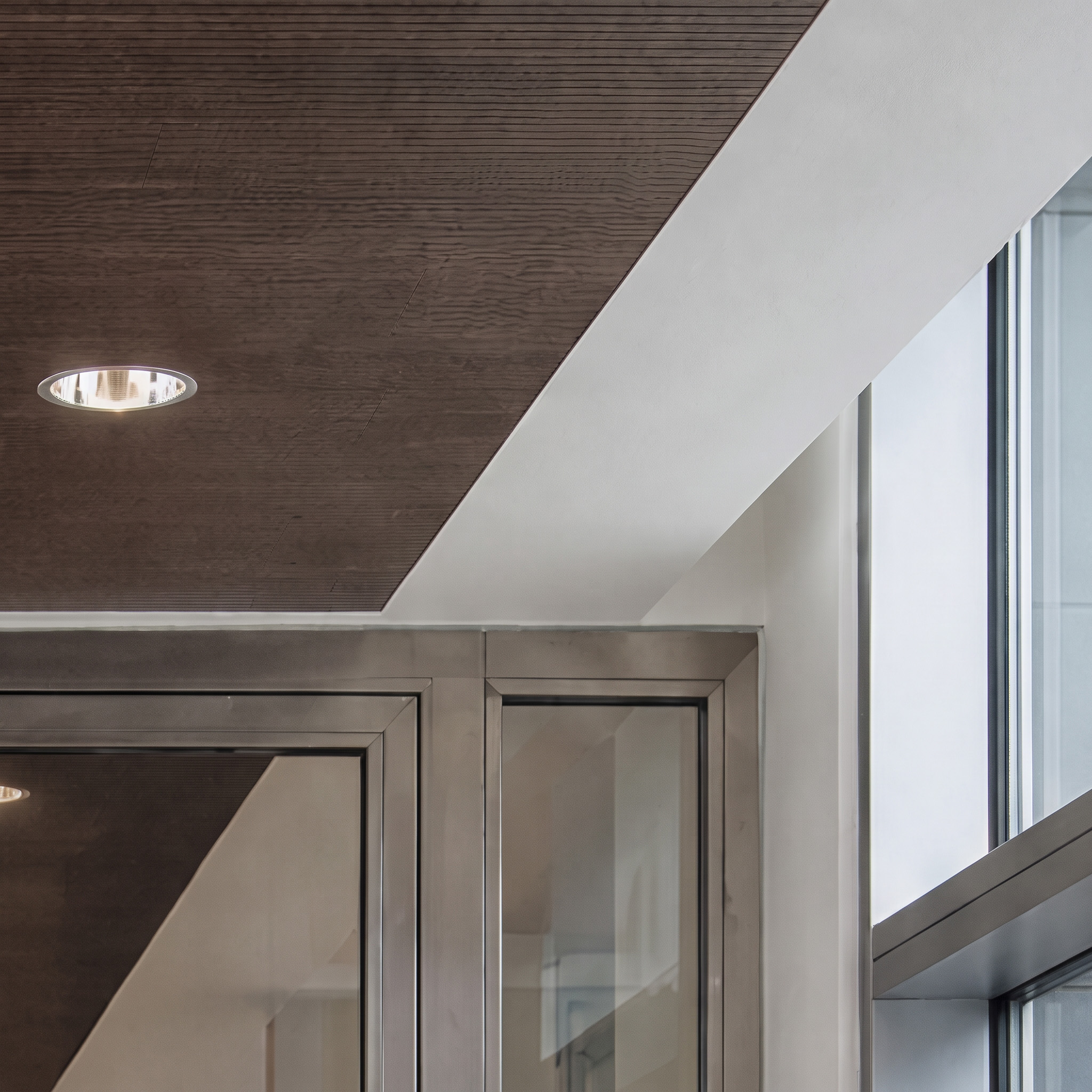 Manufacture horlogère — détail architectural 06