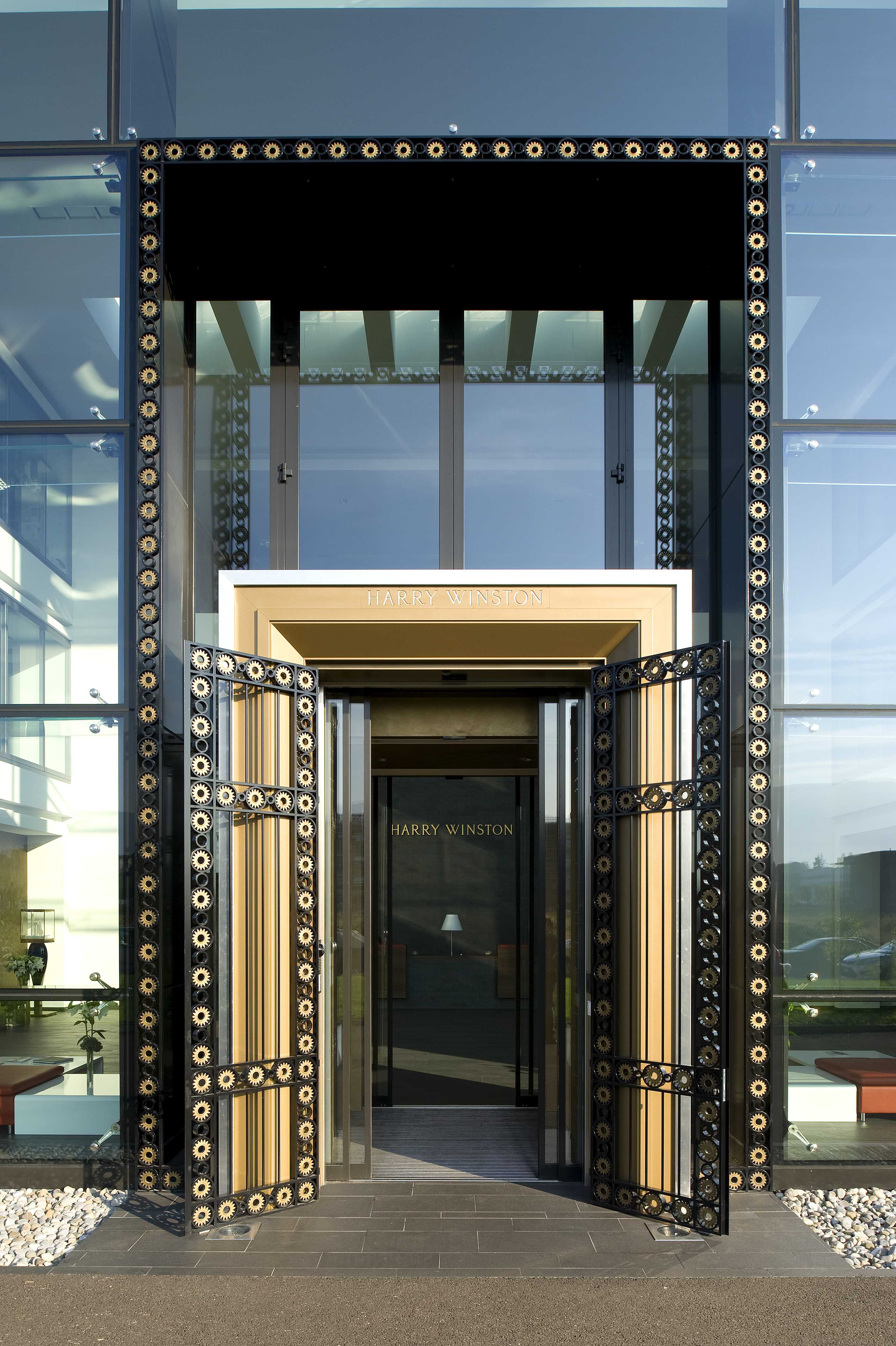 Manufacture horlogère — accueil et bâtiment