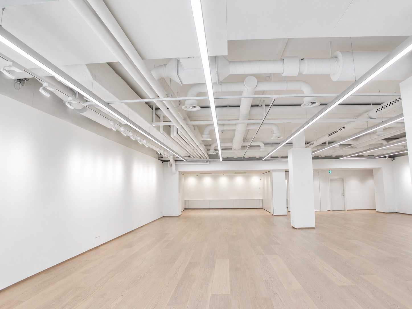 Galerie d’art internationale à Genève — espace d’exposition, vue 03