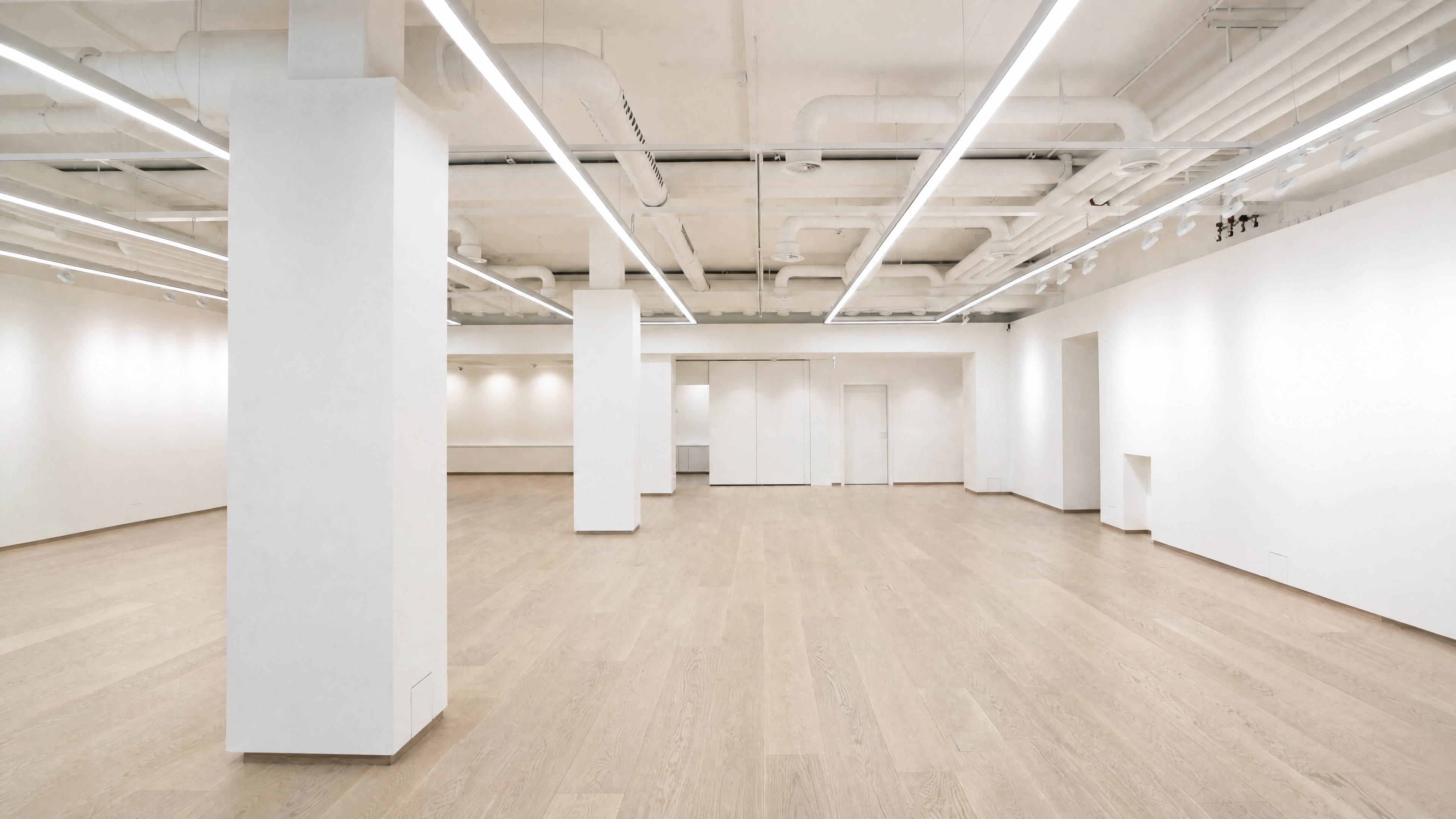 Galerie d’art internationale à Genève — espace d’exposition, vue 04